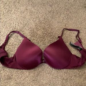 Victoria Secrets obsessed bra
